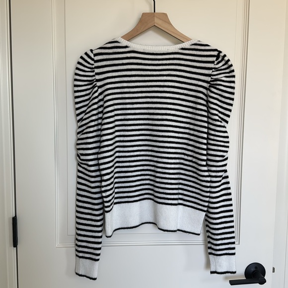 WHBM Puff Sleeve Pullover - Picture 3 of 5
